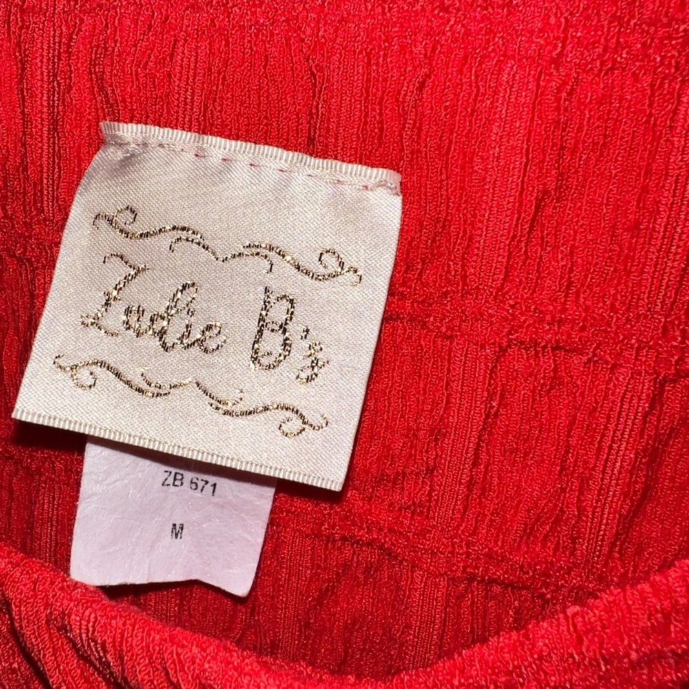 Zadie B’s Wrenly oversized Vibrant Red Textured Button-Up Jacket Top - Picture 3 of 6